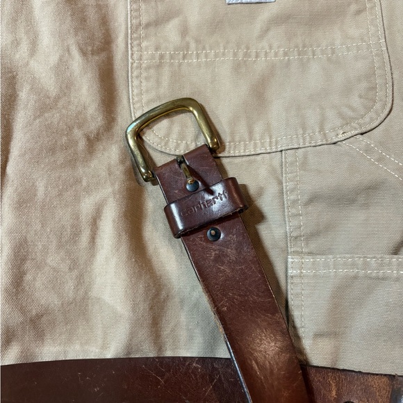Carhartt Men's Tan Flat Front Shorts and leather belt combo - Picture 5 of 6